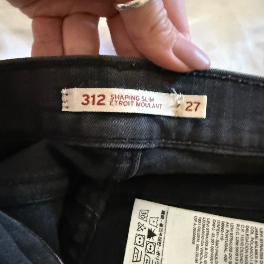 312 Shaping Slim Jeans